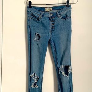 Distressed Free People Jeans 28